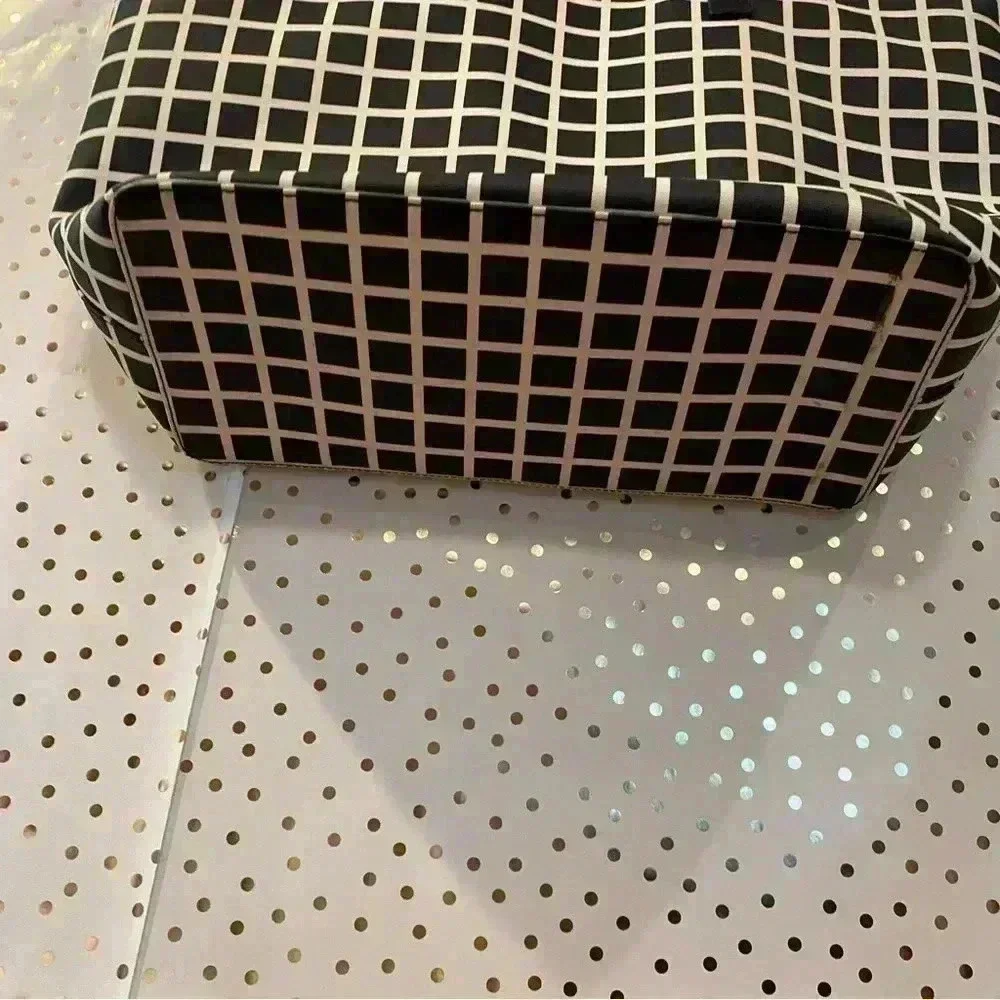 Kate Spade Black & White Bag